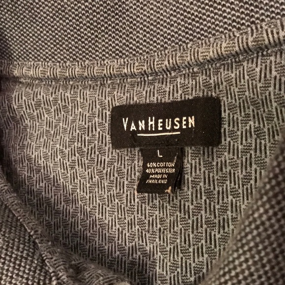 Van Heusen Men’s Polo - Picture 2 of 2